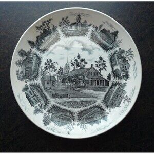 VINTAGE - TOLL HOUSE UPPER CANADA VILLAGE BY ALFRED MEAKIN 10" PLATE